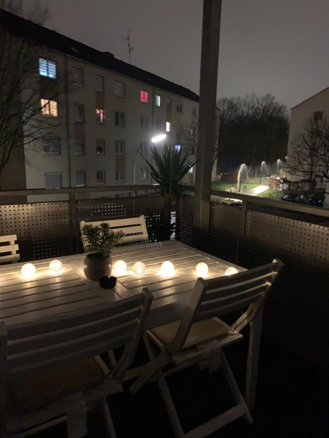 With Balkon - Near Koelnmesse - Temporary Living- * Köln